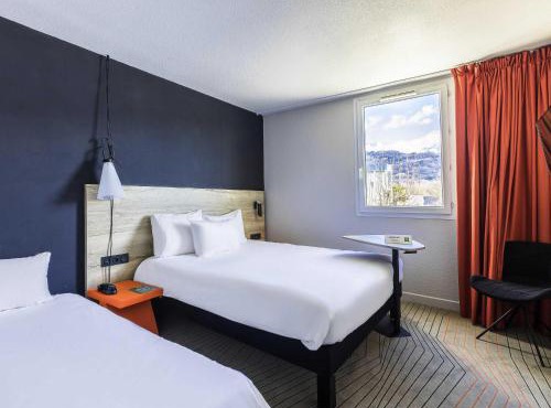 Ibis Styles Crolles Grenoble A41